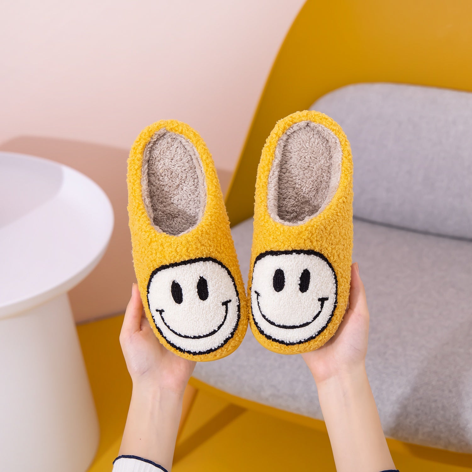 Melody Smiley Face Slippers